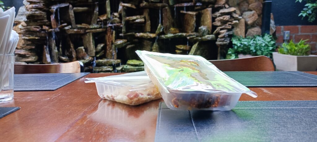 Marmitas congeladas: A Solução Definitiva para salvar tempo e dinheiro 1 embalagens para delivery e maquinas seladoras